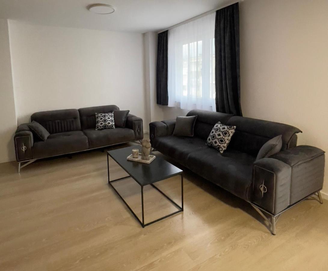 Апартаменти Apartman Lux Zepce Екстер'єр фото